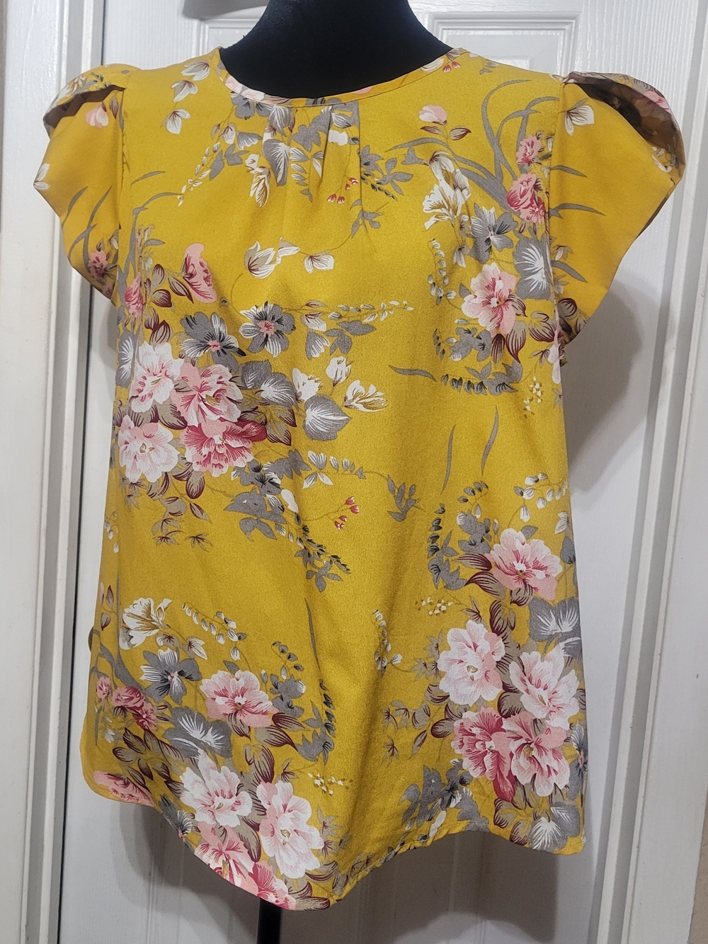 Yellow Floral Cap-Sleeve Women's Top